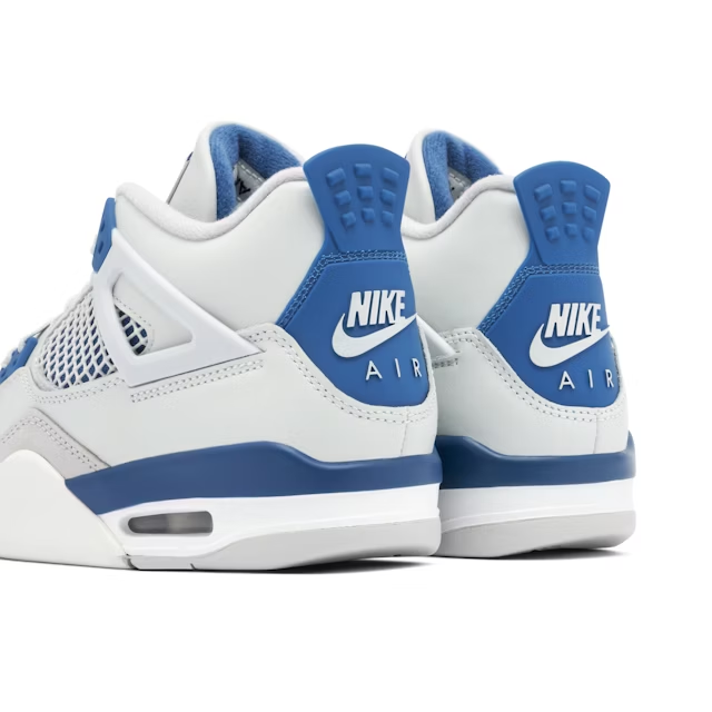 Jordan 4 "Military Blue"