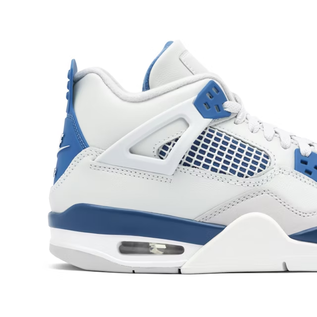 Jordan 4 "Military Blue"
